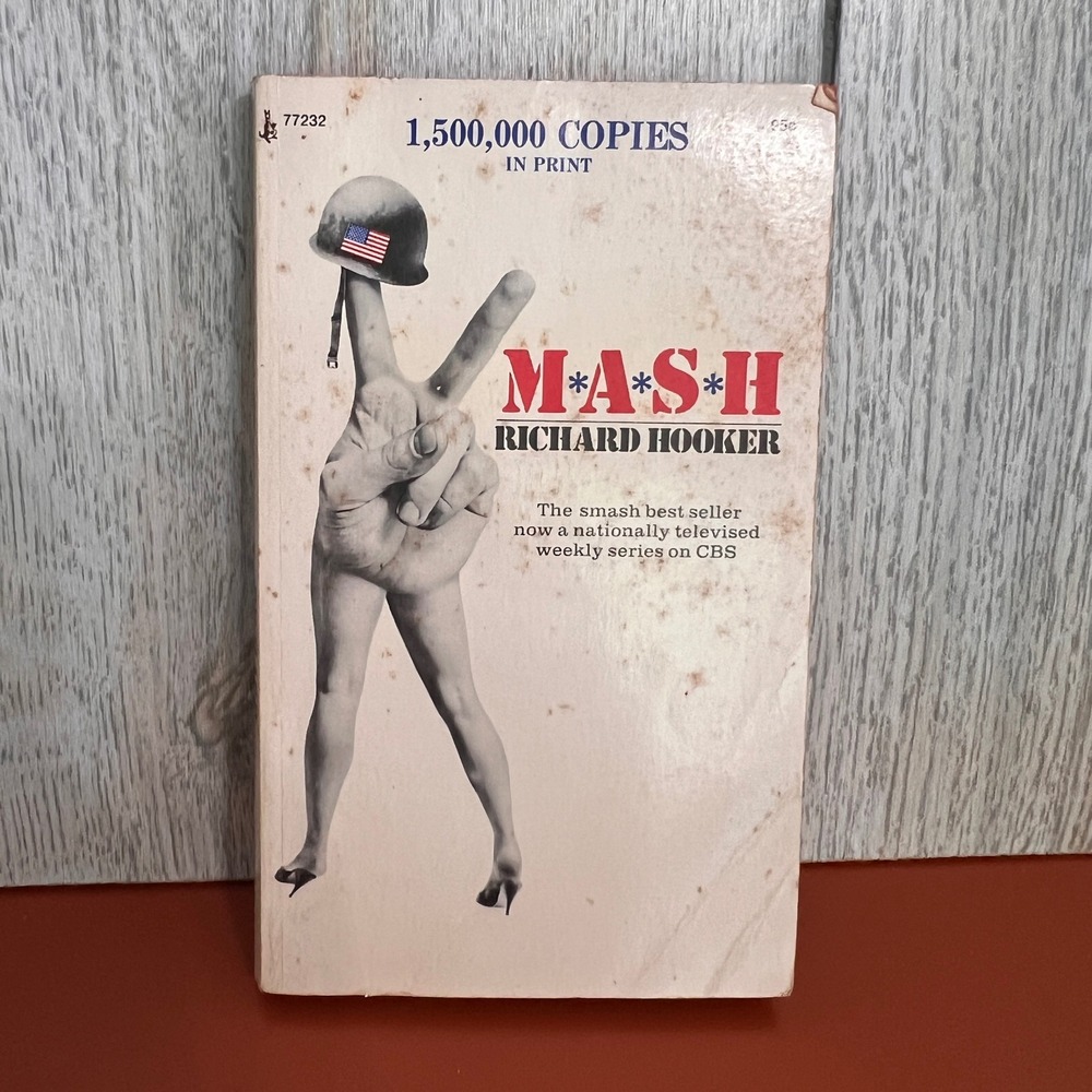 MASH Richard Hooker Vintage 1974 Pocket Books Paperback 18th Printing 77232-5